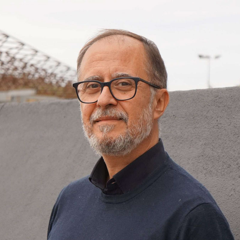 Ritratto di Paolo Zardi, scrittore italiano autore di racconti e romanzi pubblicati tra il 2008 e il 2013.